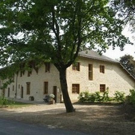 Hotel La Correrie Les Grandes-Armoises Exterior foto